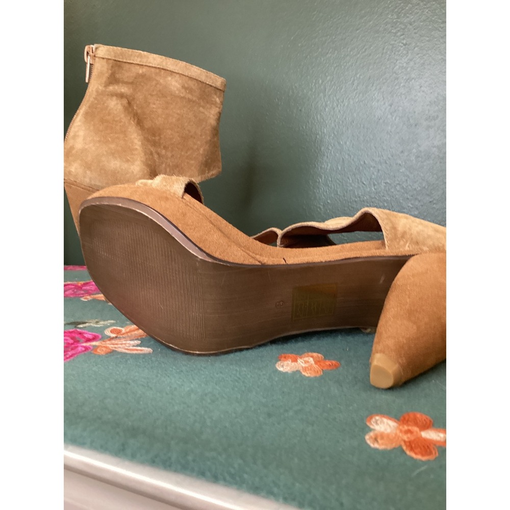 Jeffrey Campbell Zing Sandals Women 8 Tan Suede Ankle Cuff Heel - Picture 8 of 8